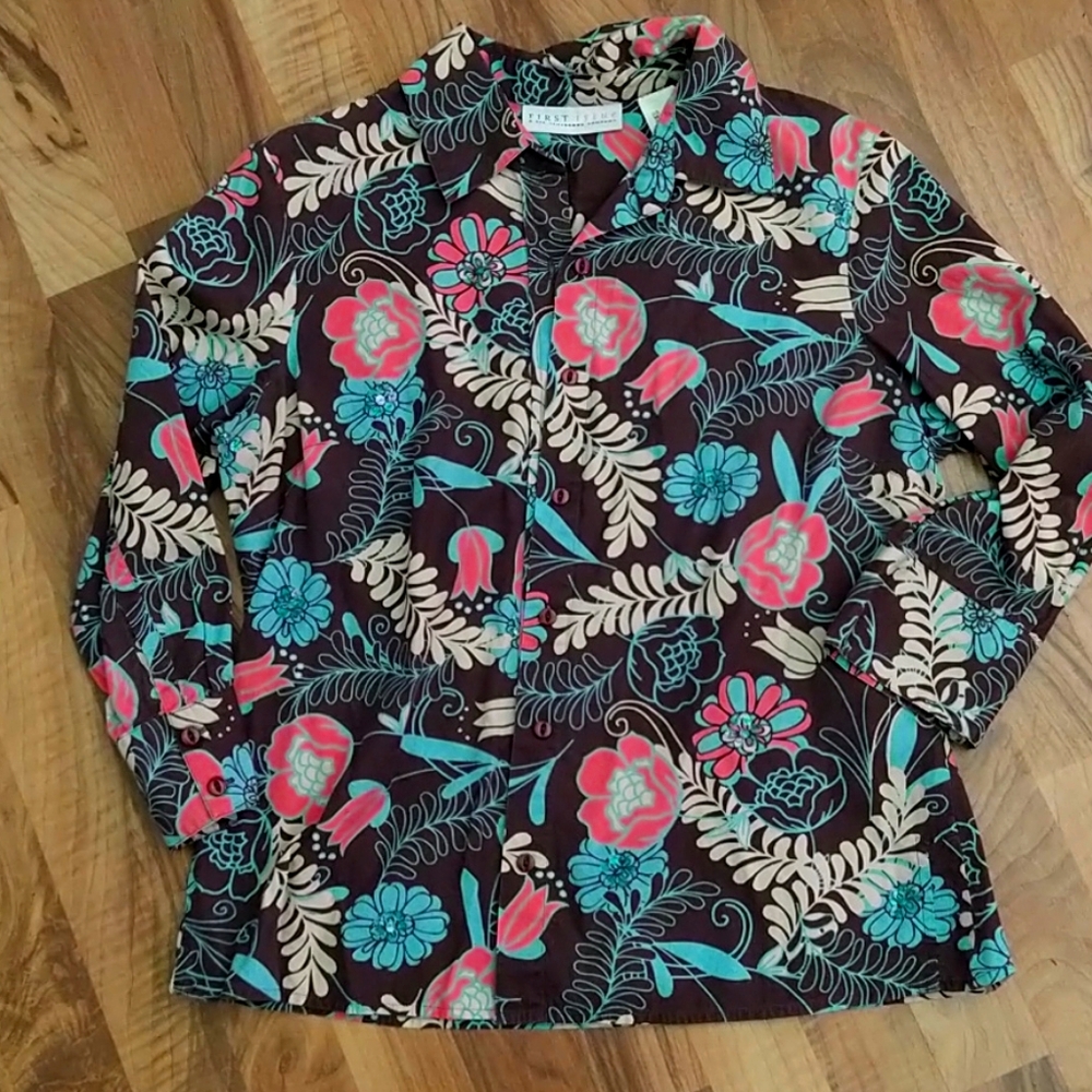 Women's hawaiian shirt